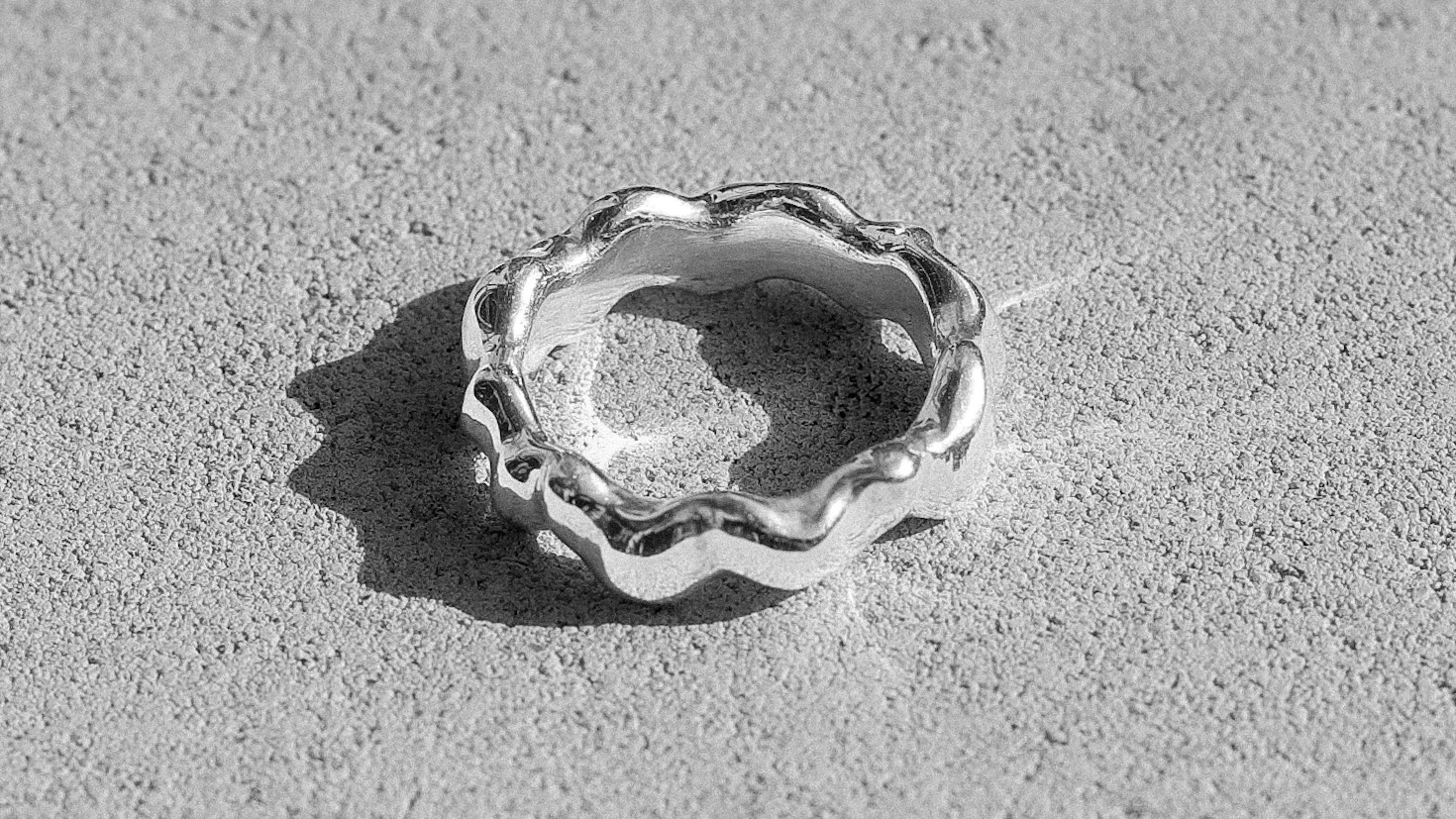 bloom-landscape-16-09